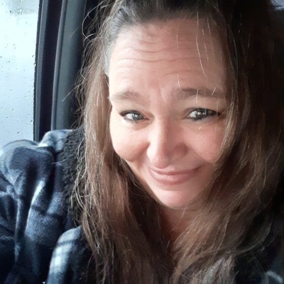 Meet your Posher, Donna - Picture 1 of 2